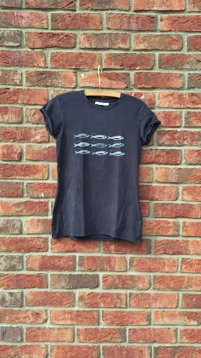 Bratr Martin — T-shirt with a hand-printed fish motif
